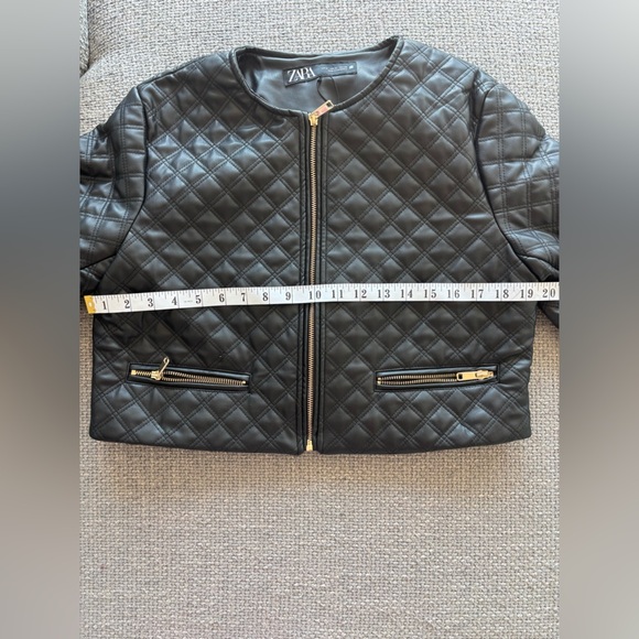 Zara Cropped Faux Leather Quilted Jacket - Size M Brand new no tag - Picture 11 of 16
